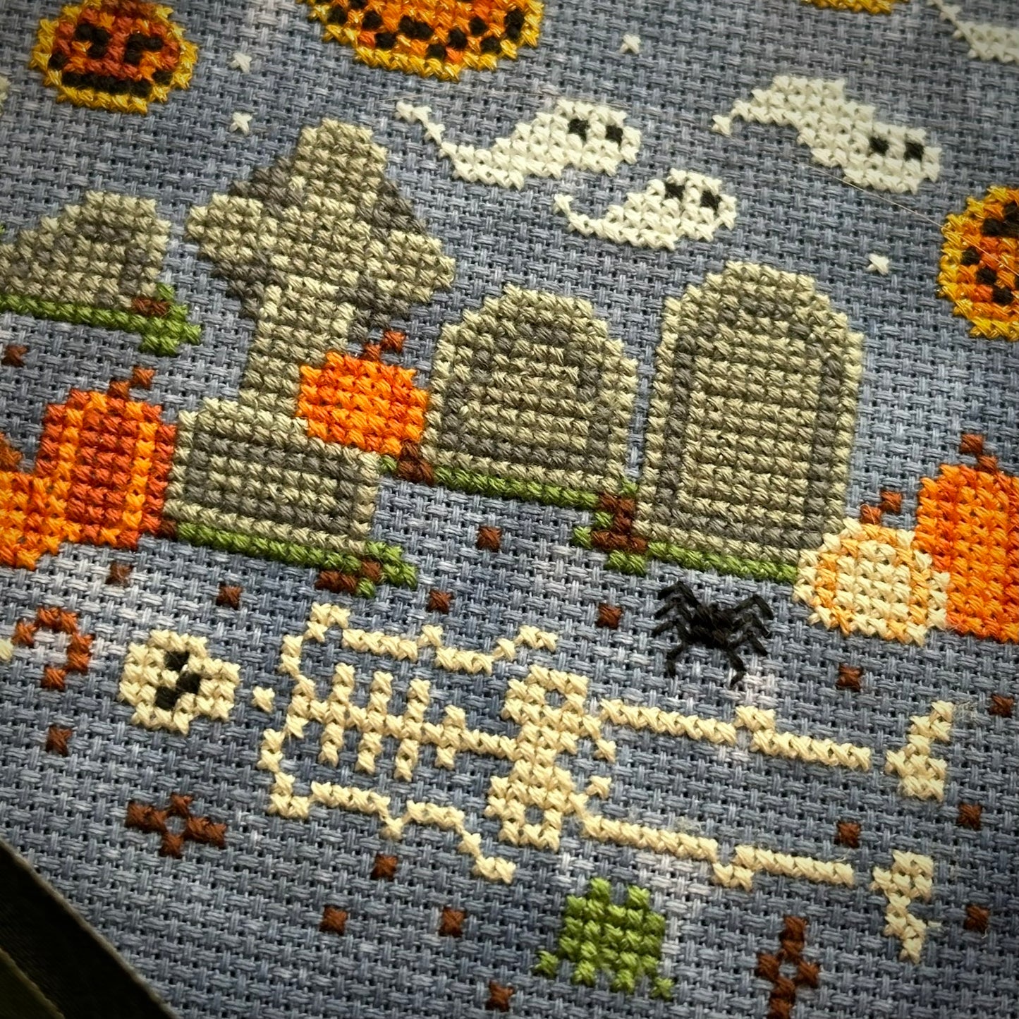 Pumpkin Night - PDF Cross Stitch Pattern
