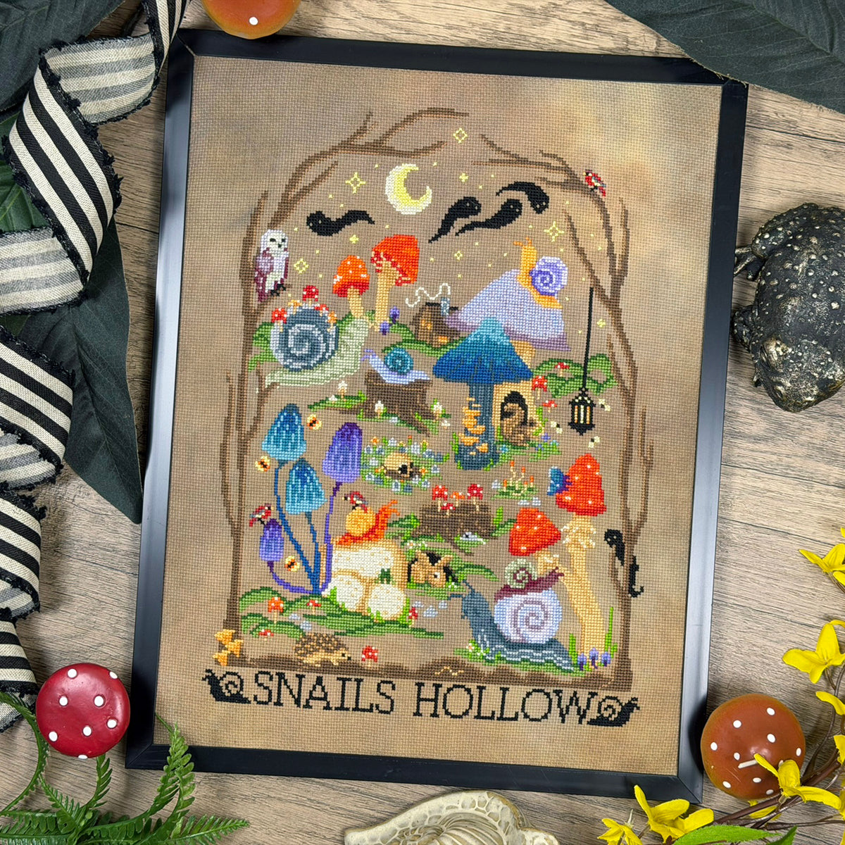 Snails Hollow Printed Paper Pattern