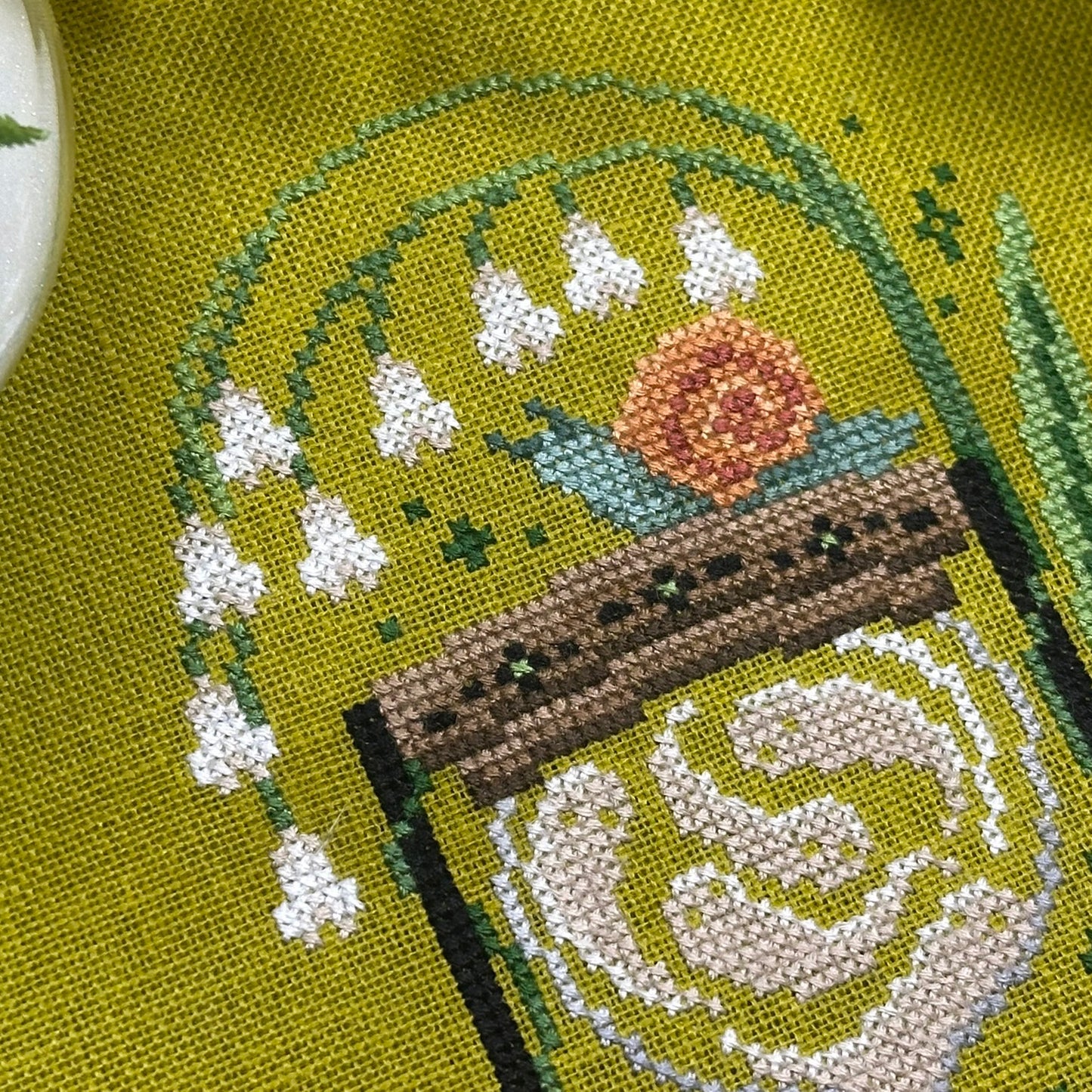 Spring Lily Snail - PDF Cross Stitch Pattern