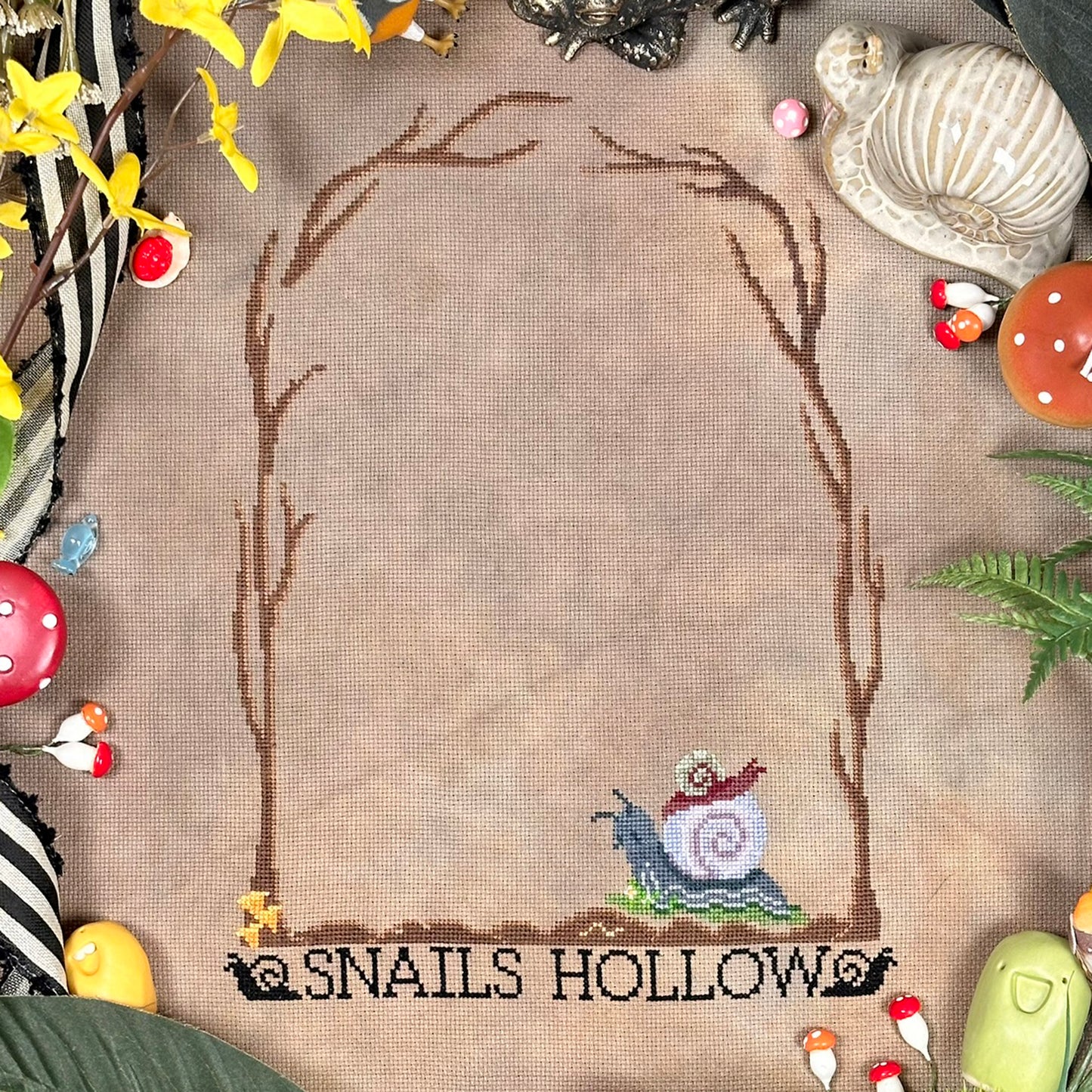 Snails Hollow Mystery SAL